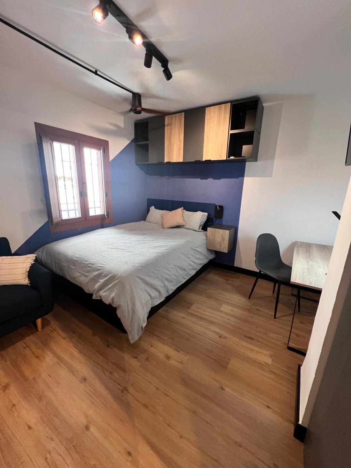 BA LIVING VARELA BIB RAMBLA DORMITORIO