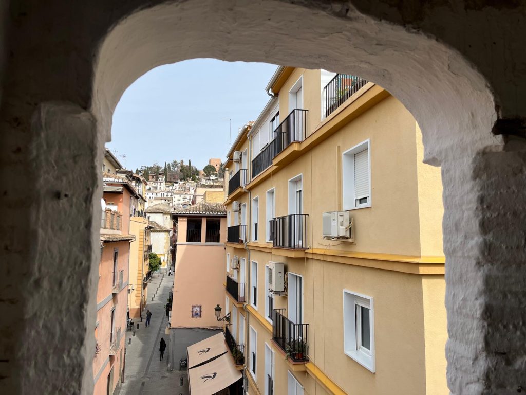 EDIFICIO VISTAS ALHAMBRA